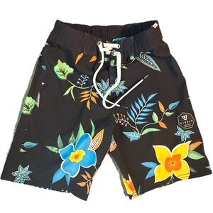 VISSLA boys Trunks Swim Shorts size XL / 7